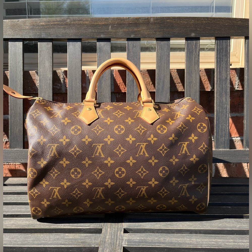 Louis Vuitton Speedy 35 Purse